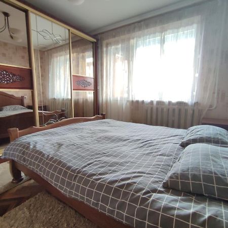 Квартира 3 Кімнати Львів Район Сихів Вулиця Червоної Калини Екстер'єр фото